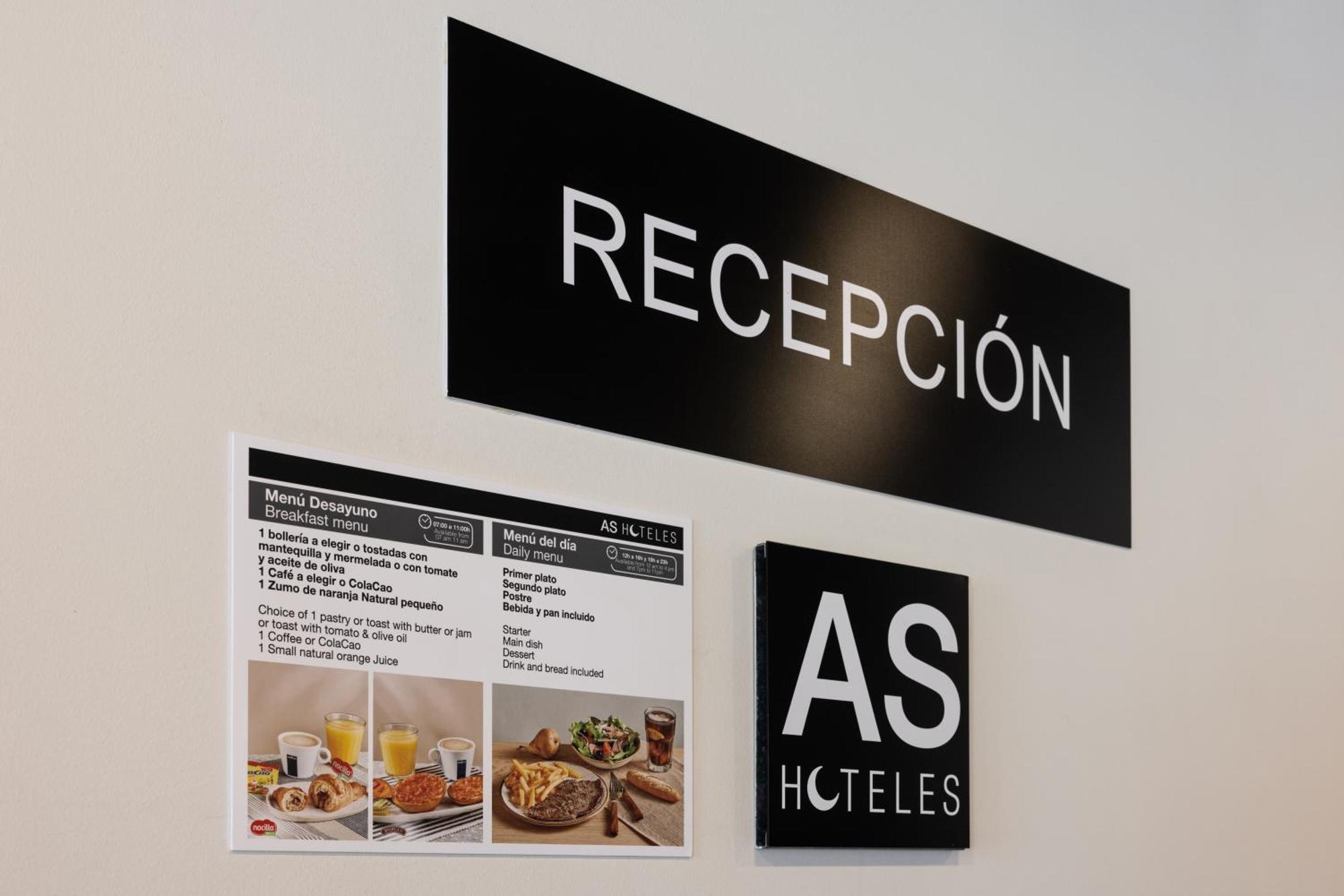 As Hoteles Ponferrada Columbrianos 외부 사진