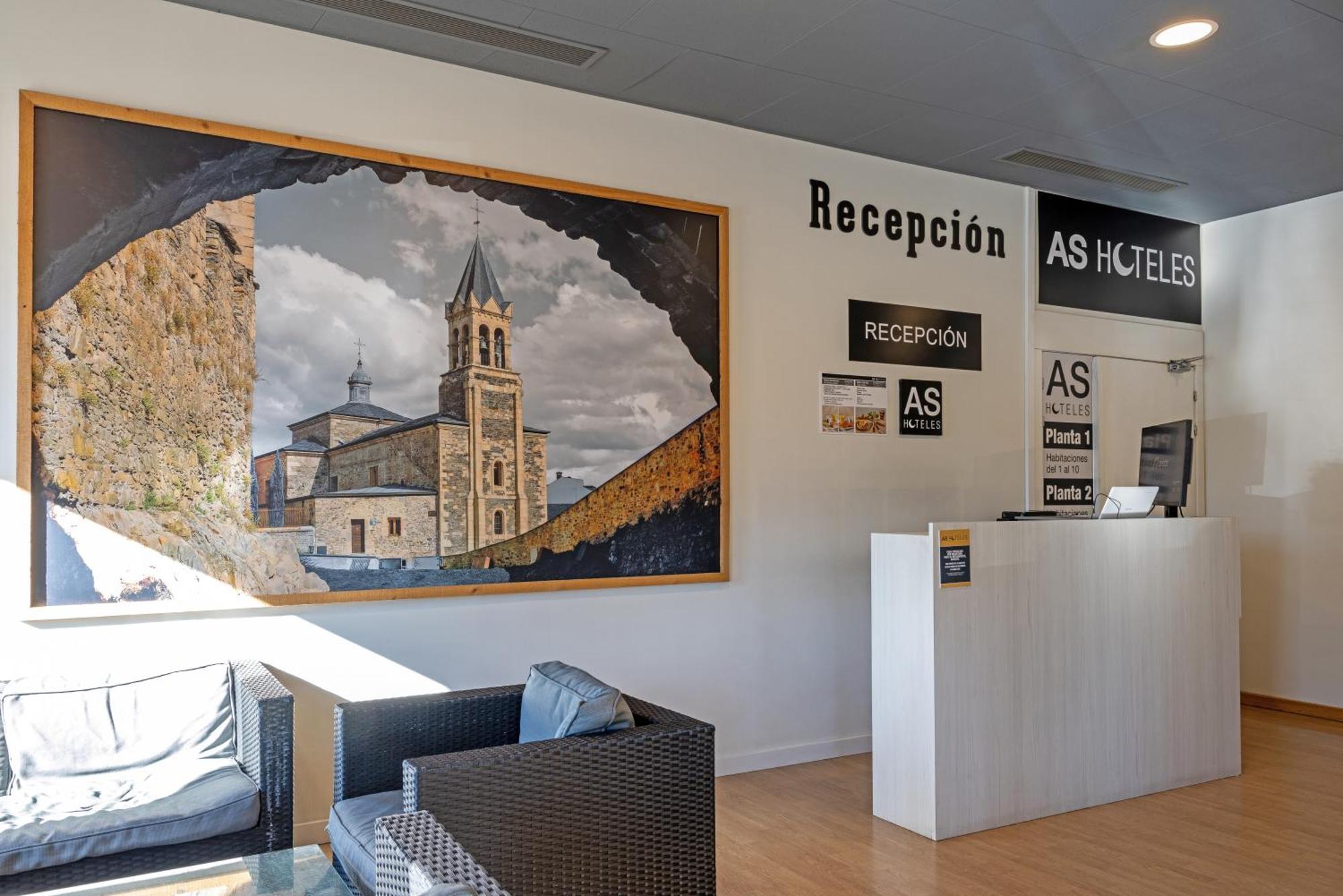 As Hoteles Ponferrada Columbrianos 외부 사진